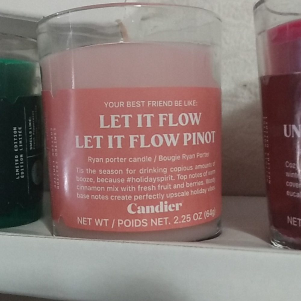 NIB Candier set of 3 holiday candles - Picture 5 of 6